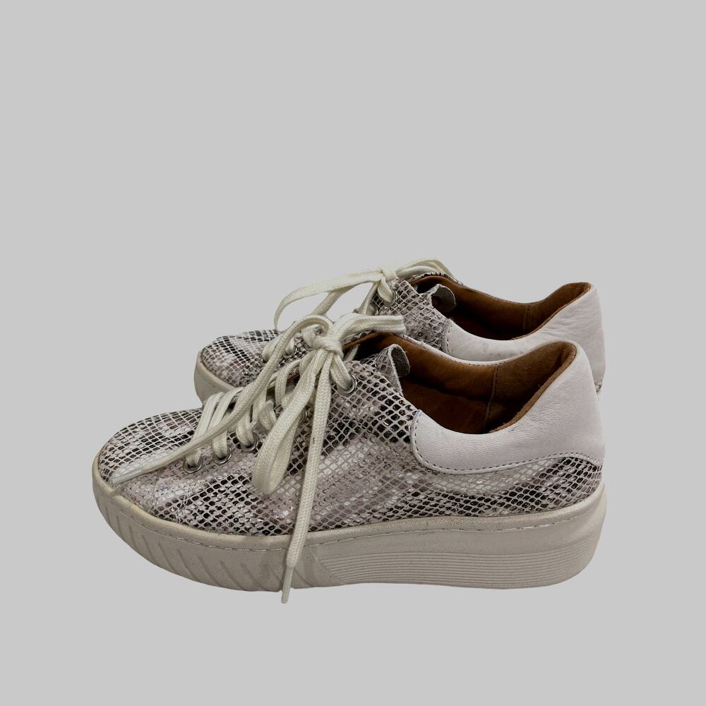 Sofft Women's Parkyn Platform Size 6